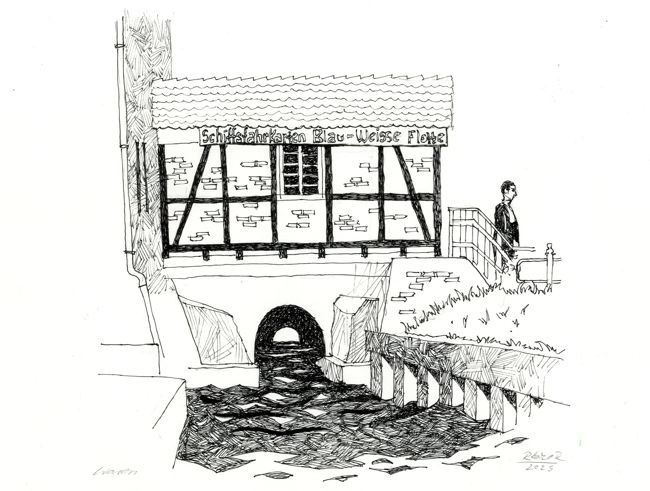 Zeichnung, Waren Kietzspeicher  2025, Fineliner. Die Zeichnung zeigt einen Anbau, Fachwerk, zugleich Brücke.